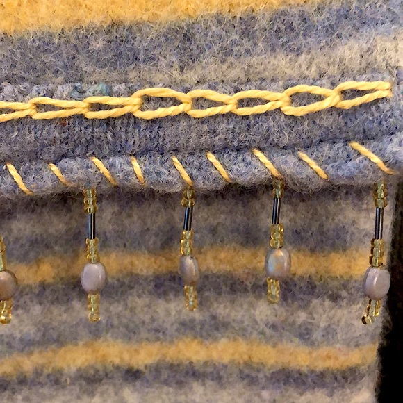 Felted wool purse - Picture 6 of 6